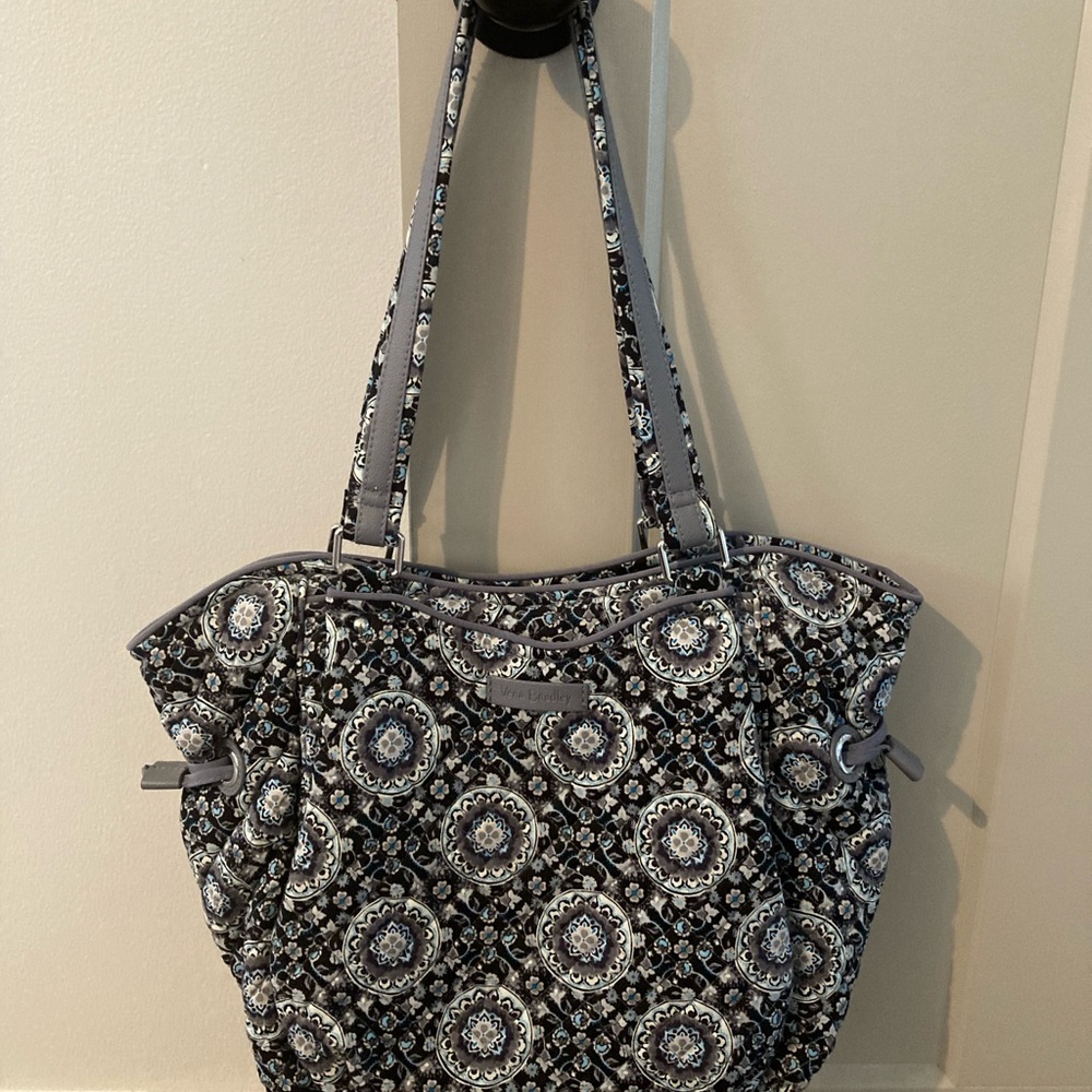 Vera Bradley handbag